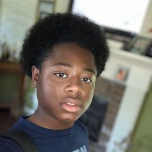 Meet your Posher, Amari